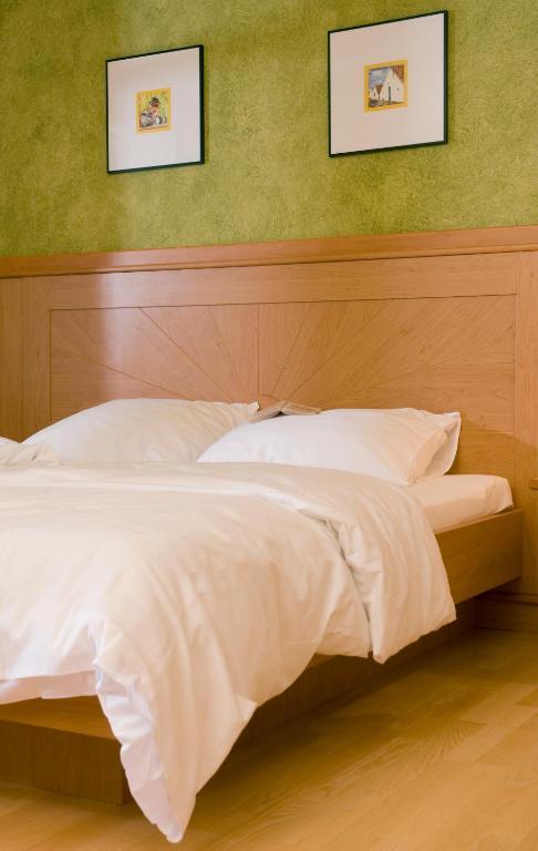Hotel Neustifter Poysdorf Habitación foto
